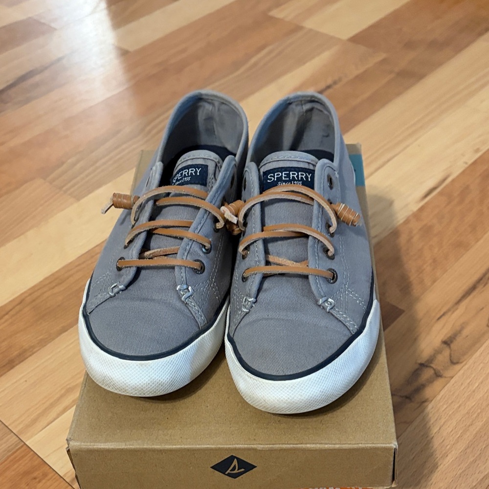 Sperry Women’s Gray and Tan Shoes